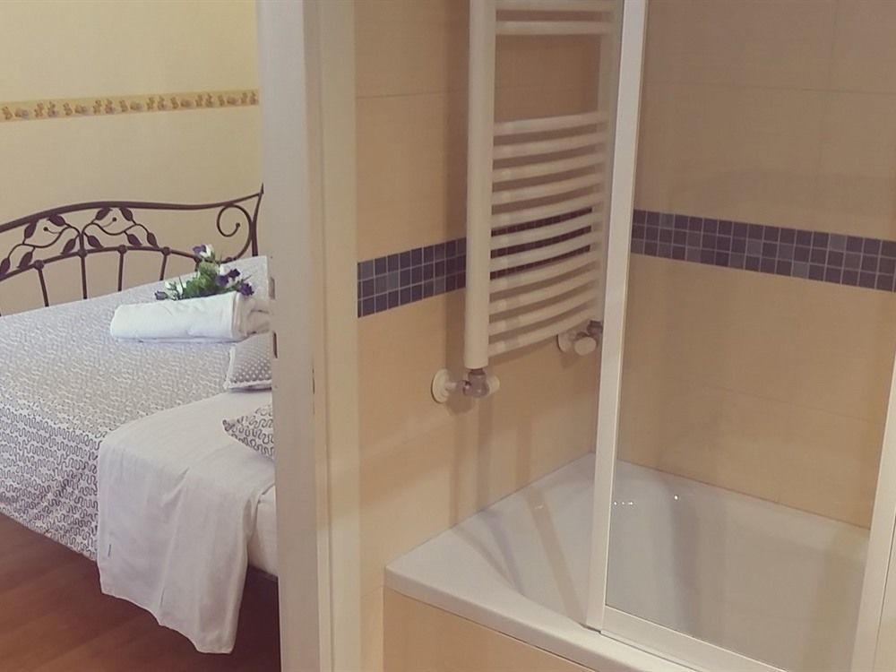 Sweet Life Guesthouse Рим Экстерьер фото